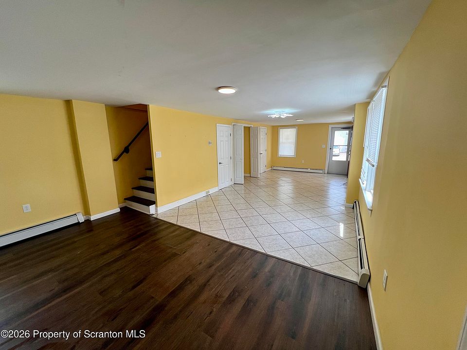 1st image of 814 North St