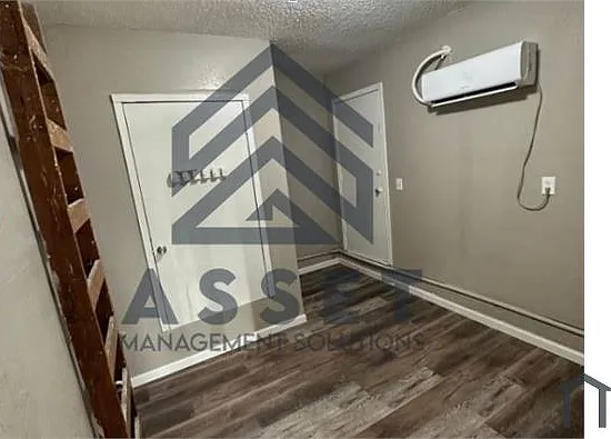 2121 N Wilburn Pl — Photo 12