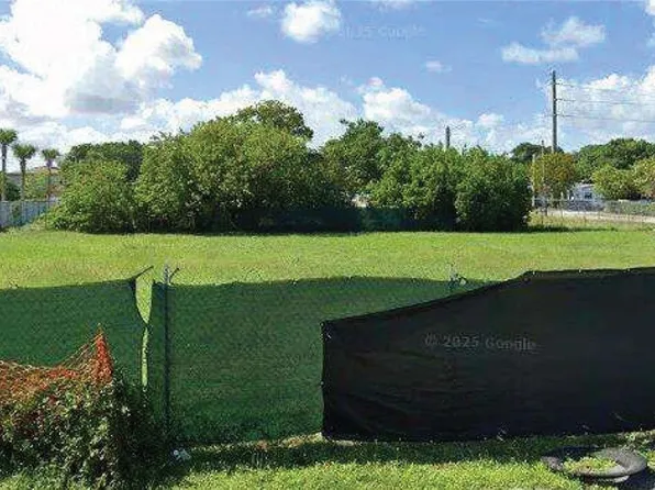 617 N Dixie Highway, Hallandale Beach, FL 33009