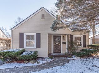 2041 Midvale Ave, Ypsilanti, MI