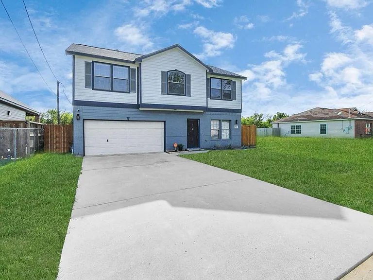 9310 Buffum St — Photo 3