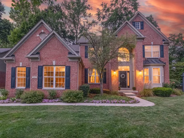 6847 Woodhaven Pl, Zionsville, IN 46077