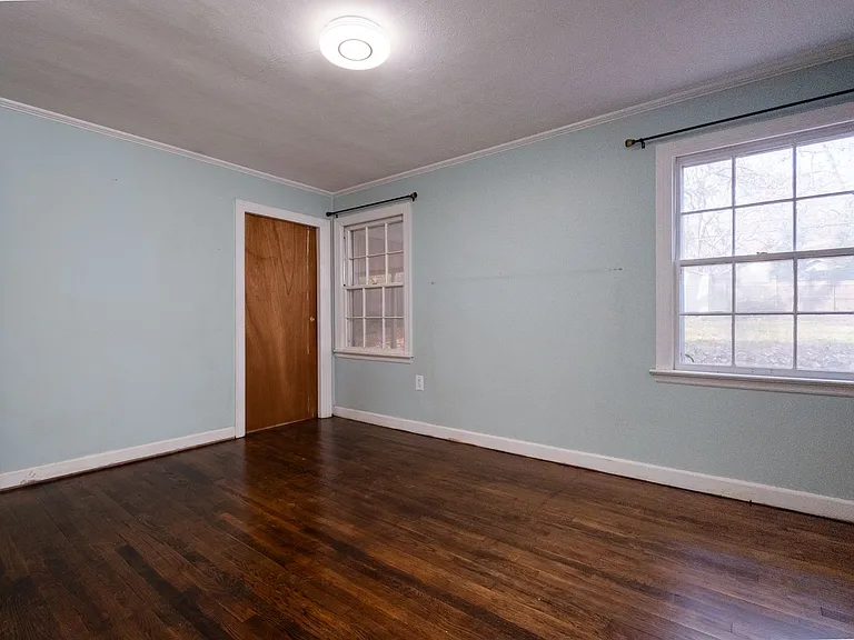 505 Skyline Dr — Photo 30