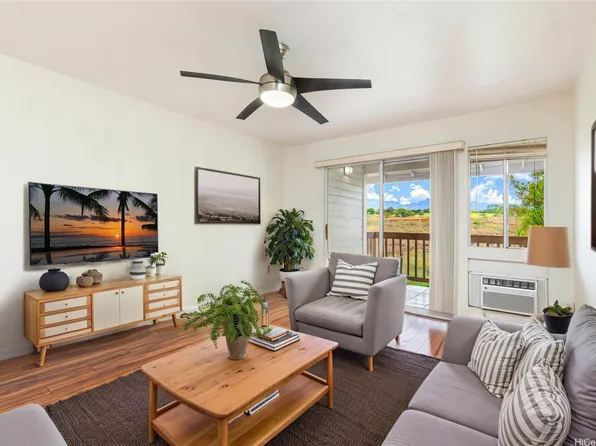 94-608 Lumiaina St #S201, Waipahu, HI 96797