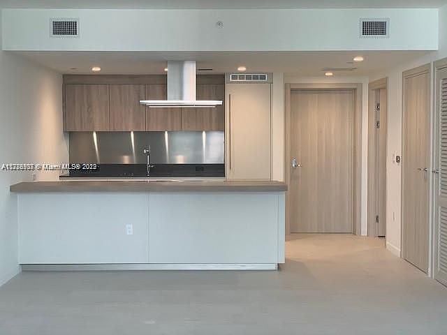1st image of 1000 Brickell Plz Unit 4914