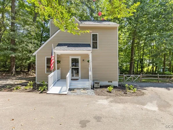 3111 Woodsong Dr, Midlothian, VA 23112