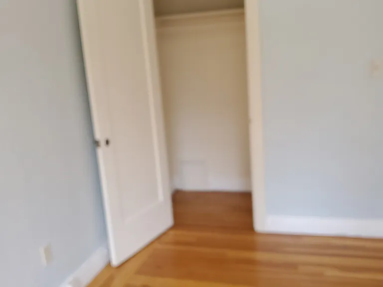 1142 McKinley Ave #12 — Photo 6