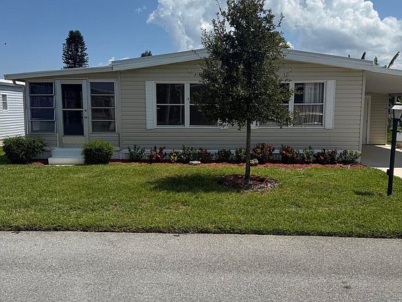 2nd image of 463 Onyx Way