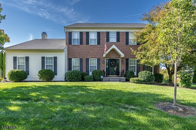 1st image of 2207 William Cir