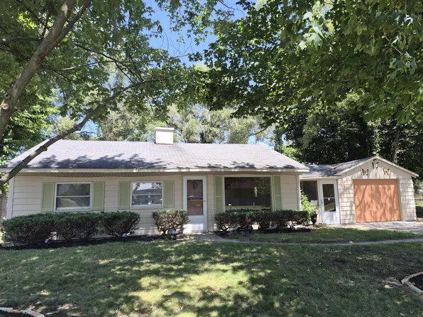 885 Barnum St SW, Wyoming, MI 49509