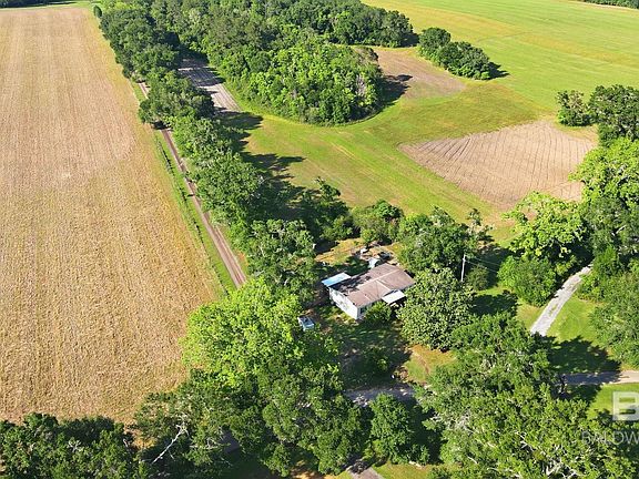 3rd image of 26965 Ard Rd