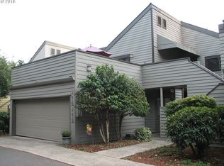 17015 SW Versailles Ln, Portland, OR 97224