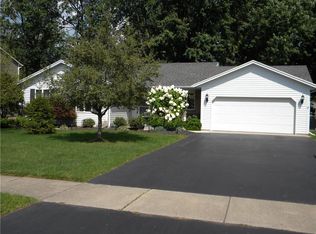 68 Friar Dr, Rochester, NY 14626