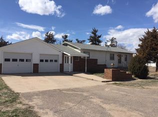 205 E South St, Street, NE 69033