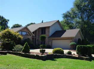 1610 Mattingly Rd, Hinckley, OH 44233