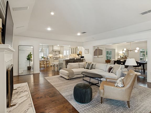 4th image of 7018 Stefani Dr