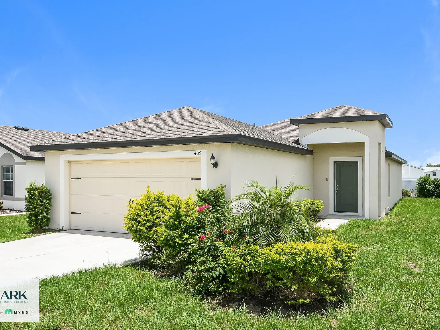 3 bed, 2.0 bath, 1541 sqft, $1,795 — Photo 3