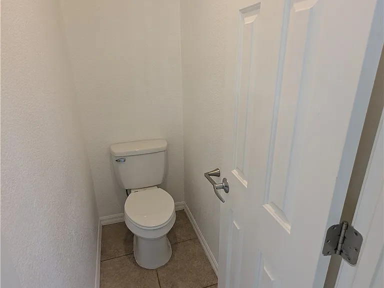 1016 Royal Plum Ln — Photo 27