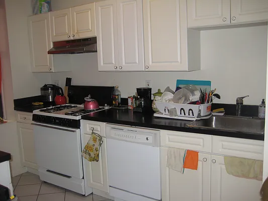 Rented by Charles Coutinho LLC | media 70