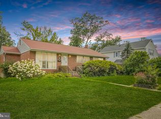 37 Othoridge Rd, Lutherville Timonium, MD 21093