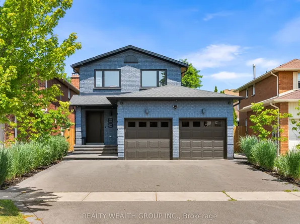 83 Governor Cres, Vaughan, ON L4L 5G8