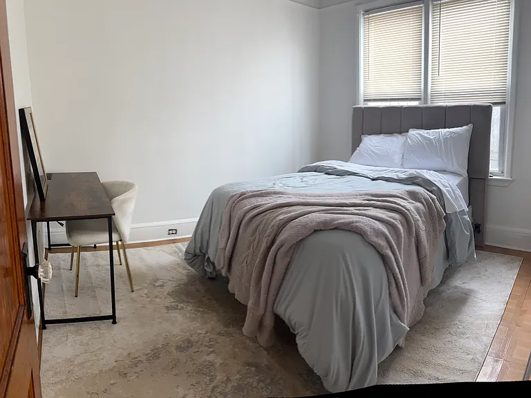 133 Lake St #4 — Photo 6