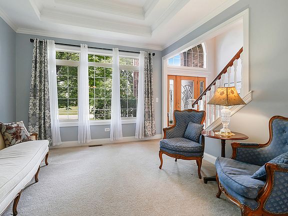 5th image of 25903 Campbell Ln