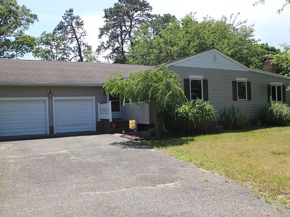 1st image of 1857 Merrimac Dr