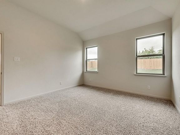 4th image of 614 Delta Downs Dr