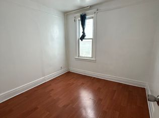 2739 Belmont St #1, Hamtramck, MI 48212