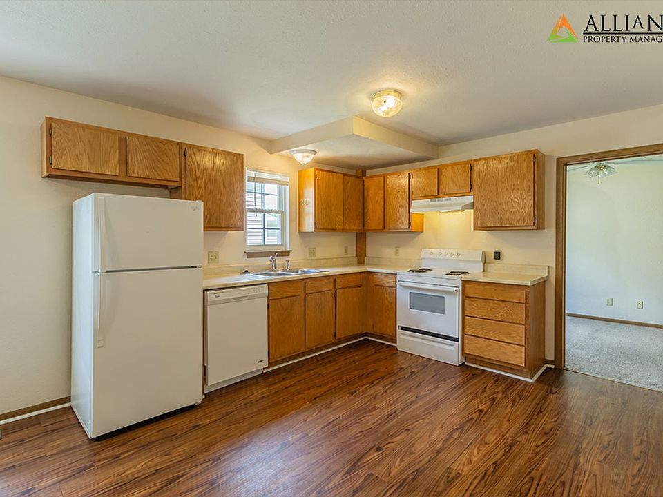 Cheverly 10011015 Bluemont Apartment Rentals Manhattan, KS Zillow