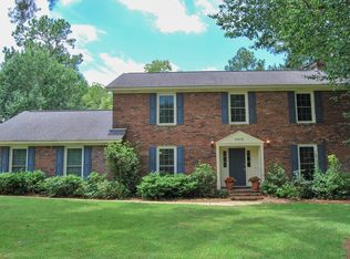 2015 Stonewood Dr, Dothan, AL 36301