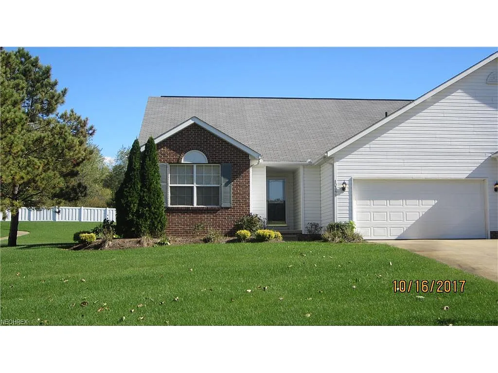 10346 Sudbury Cir NW photo 1