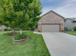 2319 N Castle Rock St, Wichita, KS 67228