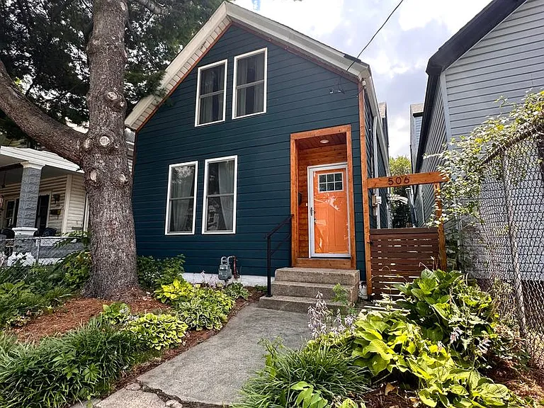 506 E Ormsby Ave — Photo 1