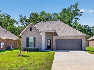 19677 Calden Ct, Covington, LA 70433