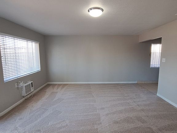 3rd image of 1719 Fairfield Ave APT 1