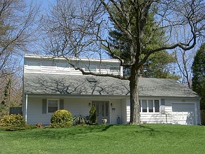 2nd image of 59 Ashwood Dr