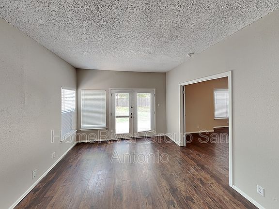 3rd image of 3215 Le Blanc St