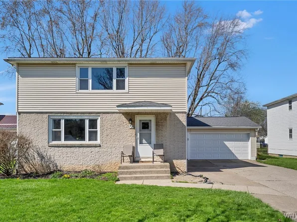 52 Ayrault Dr, Buffalo, NY 14228