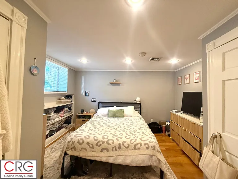 383 Bunker Hill St #1 — Photo 30