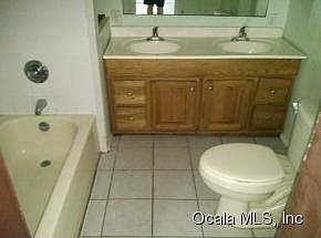 5th image of 1521 NE 28th St