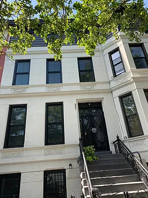 Rented by Curated by Soiti LLC | media 22