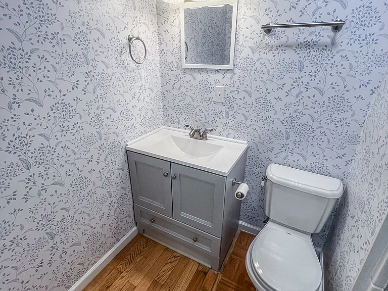 201 Chesterfield Pl — Photo 19