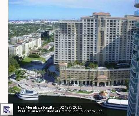 1st image of 511 SE 5th Ave APT 2212