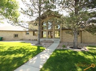 13883 Clydesdale Rd, Rapid City, SD 57702