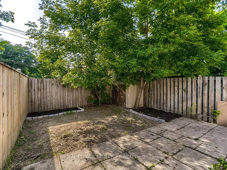 133 Lottridge St — Photo 32