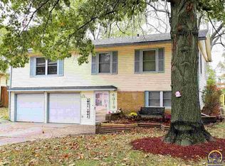 4319 SW Twilight Dr, Topeka, KS 66614
