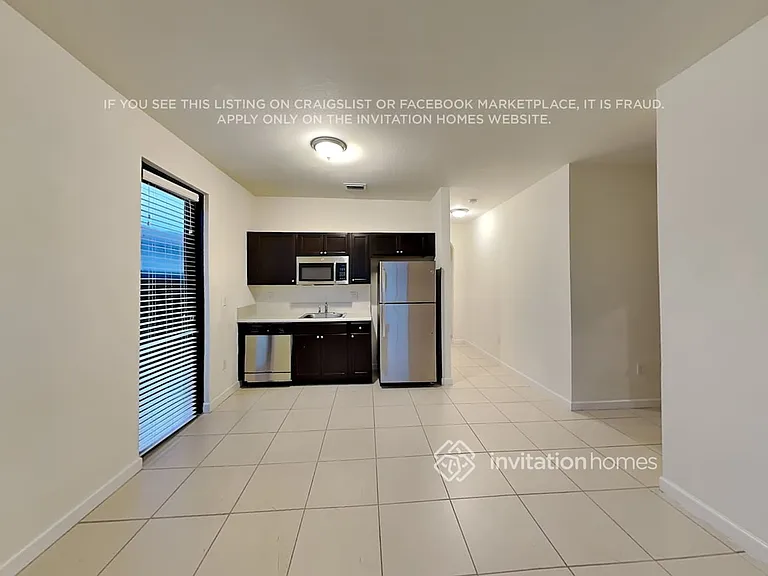 121 SE 35th Ave — Photo 16