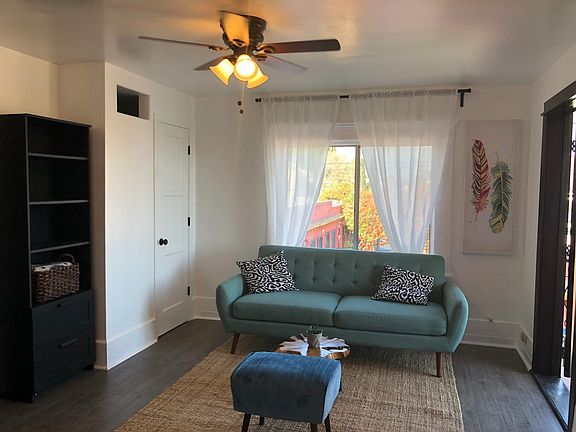3rd image of 2801 S Budlong Ave APT 4